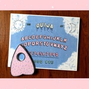 PASTEL OUIJA BOARD